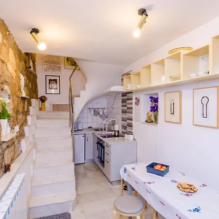 Art House Zanze- Two Bedroom With View 公寓 *