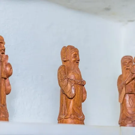 Art House Zanze- Two Bedroom With View Lägenhet